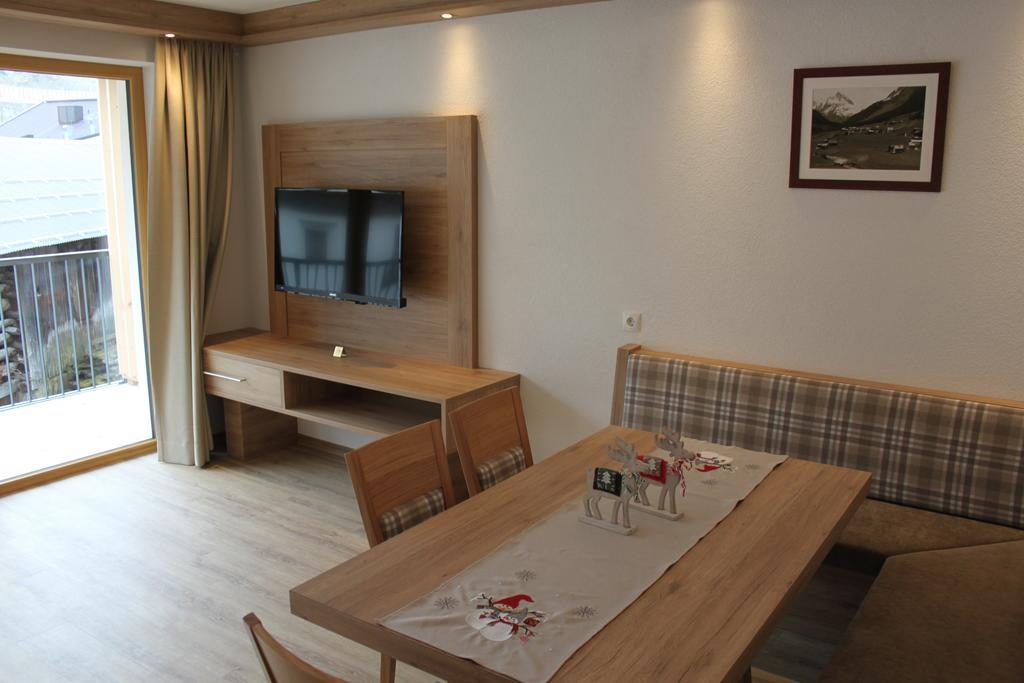 Apart Viva Ischgl Phòng bức ảnh